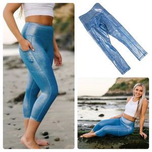 ZYIA Light N Tight Blue Mermaid Shimmer Hi-Rise 20” Crop Capri Leggings Size 0